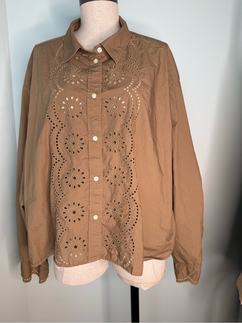 Gap Embroidered Eyelet Button Down Shirt XXL – Brown Boho Oversized Blouse